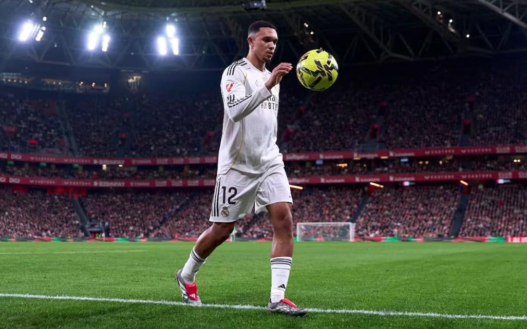 开云官方网站-阿斯：皇马高度信任阿诺德，阿韦洛亚和他谈话是传达支持